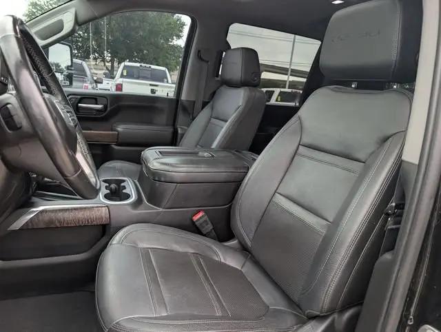 2020 GMC Sierra 2500HD 4WD Crew Cab Standard Bed Denali