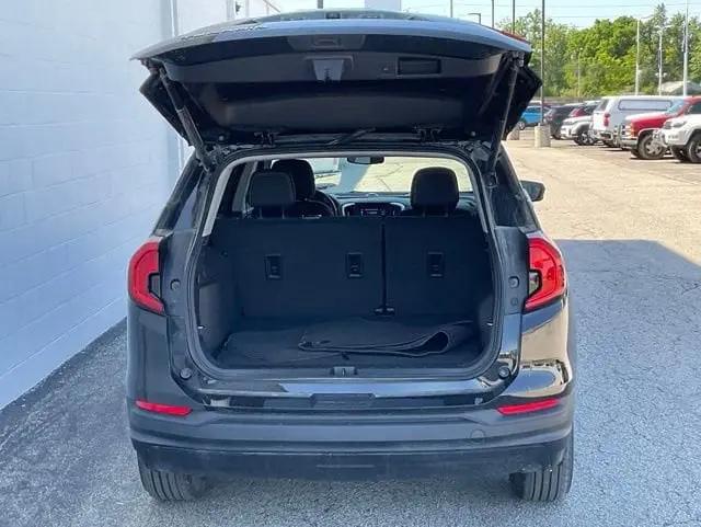 2022 GMC Terrain FWD SLE