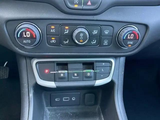 2022 GMC Terrain FWD SLE
