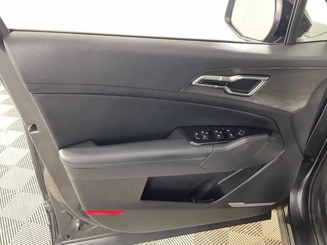 2023 Kia Sportage Plug-In Hybrid X-Line