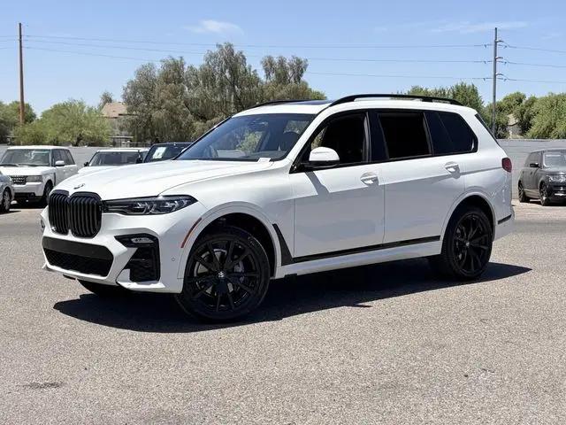 2022 BMW X7 xDrive40i