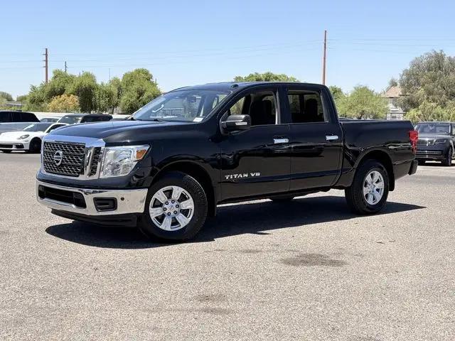 2018 Nissan Titan SV