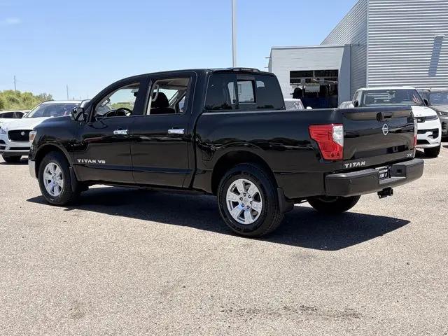 2018 Nissan Titan SV