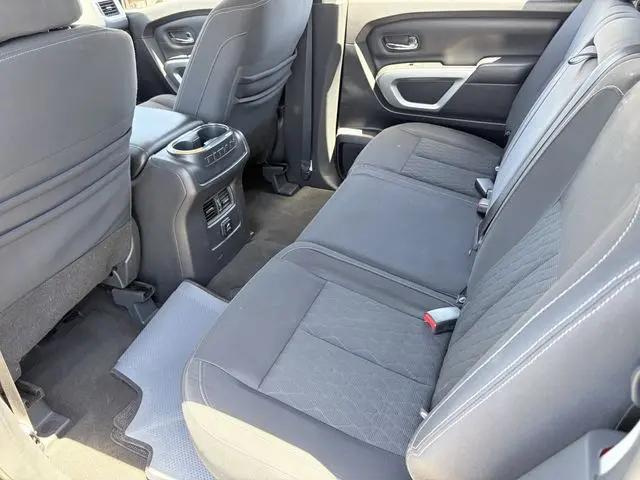 2018 Nissan Titan SV