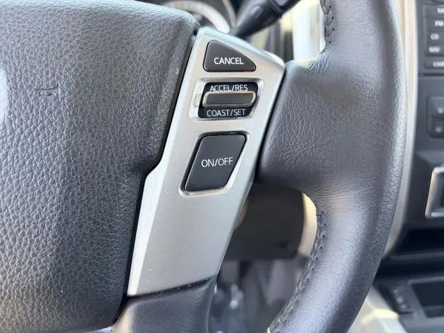 2018 Nissan Titan SV