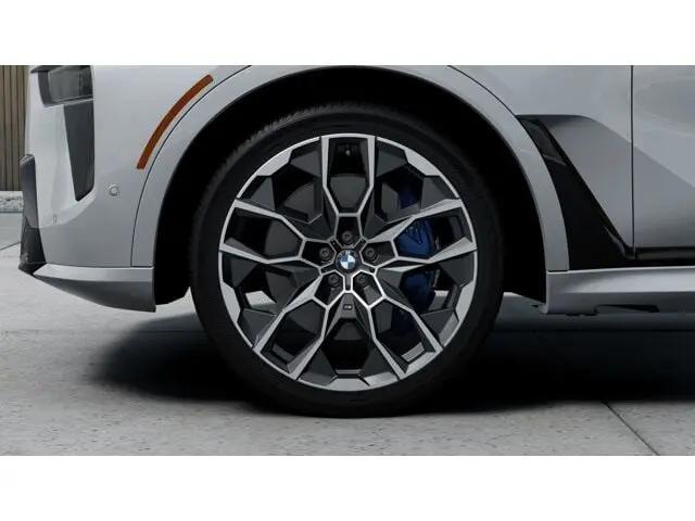 2027 BMW X7 M60i