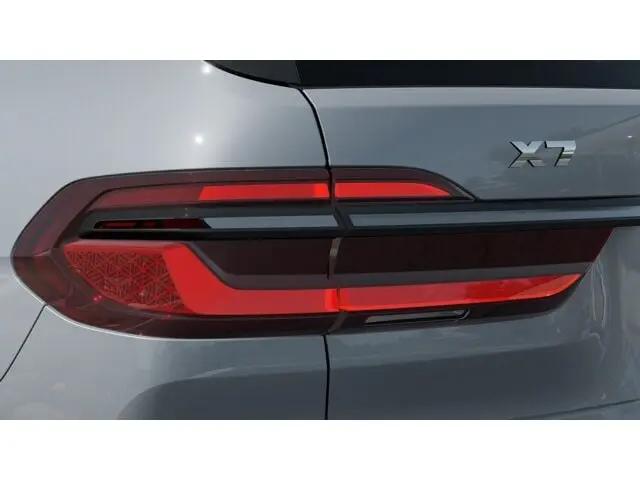 2027 BMW X7 M60i