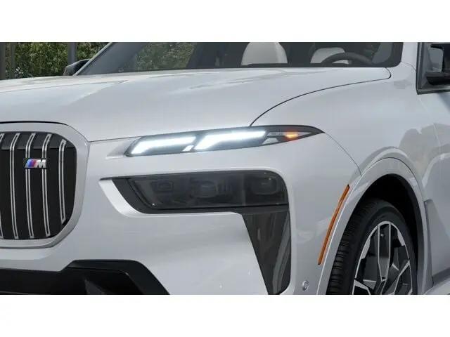 2027 BMW X7 M60i