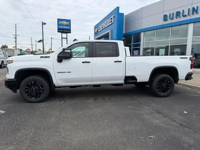 2026 Chevrolet Silverado 3500HD Crew Cab, Long Bed, LT Dual Rear Wheel, RWD