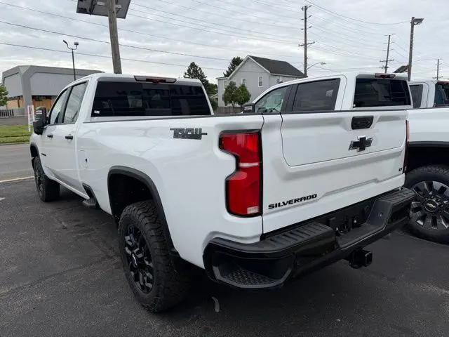 2026 Chevrolet Silverado 3500HD Crew Cab, Long Bed, LT Dual Rear Wheel, RWD