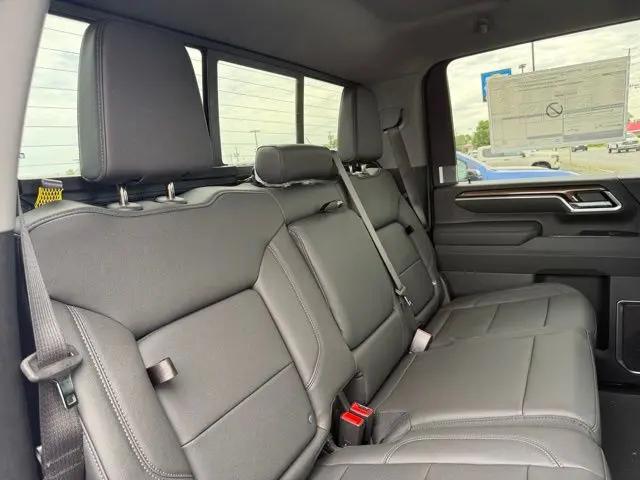2026 Chevrolet Silverado 3500HD Crew Cab, Long Bed, LT Dual Rear Wheel, RWD