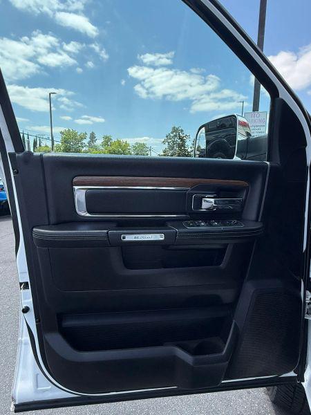2018 Ram 2500 Laramie Crew Cab 4x4 6'4" Box