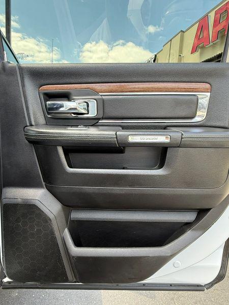 2018 Ram 2500 Laramie Crew Cab 4x4 6'4" Box