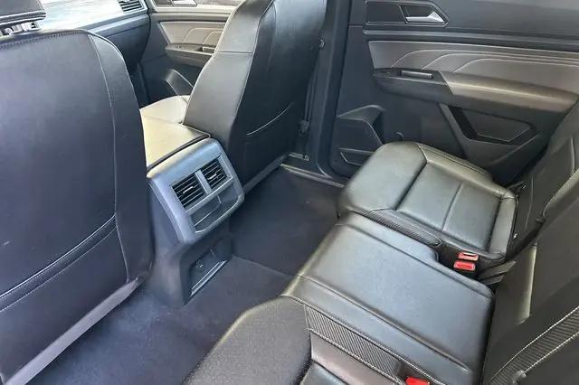 2023 Volkswagen Atlas Cross Sport 2.0T SE