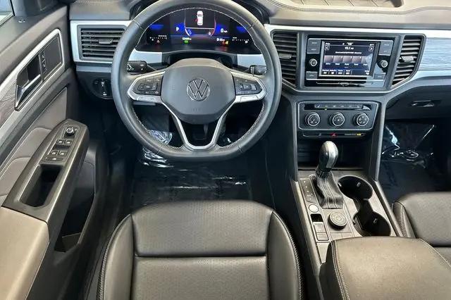 2023 Volkswagen Atlas Cross Sport 2.0T SE