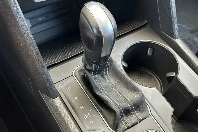 2023 Volkswagen Atlas Cross Sport 2.0T SE