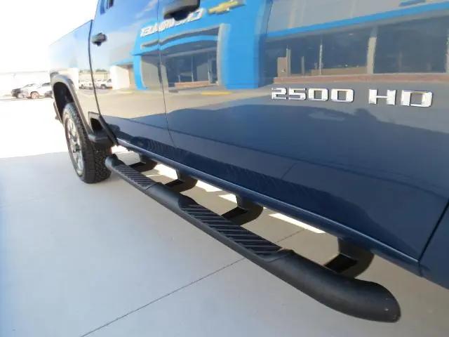 2026 Chevrolet Silverado 2500HD Crew Cab, Standard Bed, WT, 4WD
