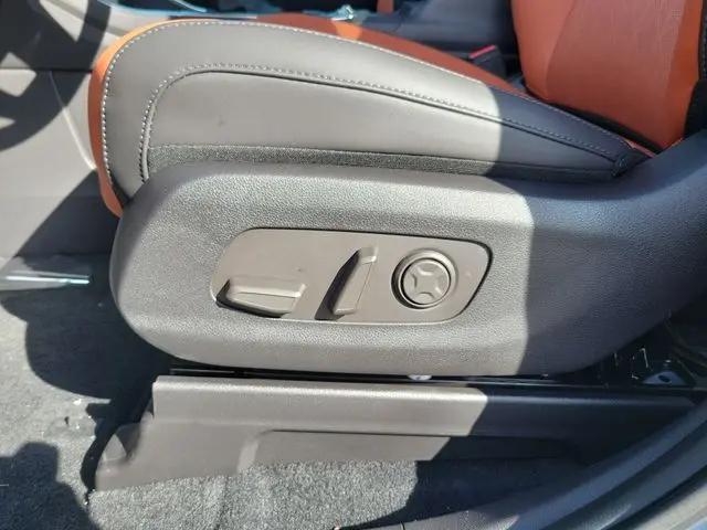 2026 Kia Carnival MPV SX