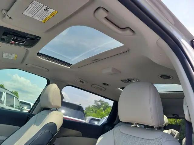 2026 Kia Carnival MPV SX