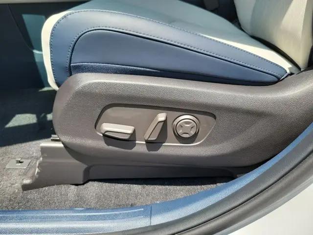 2026 Kia Carnival MPV SX