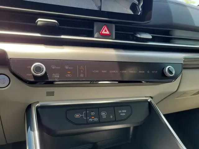 2026 Kia Carnival MPV SX