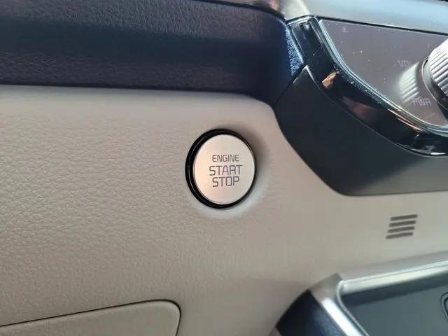 2026 Kia Carnival MPV SX