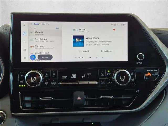 2023 Toyota Highlander Platinum