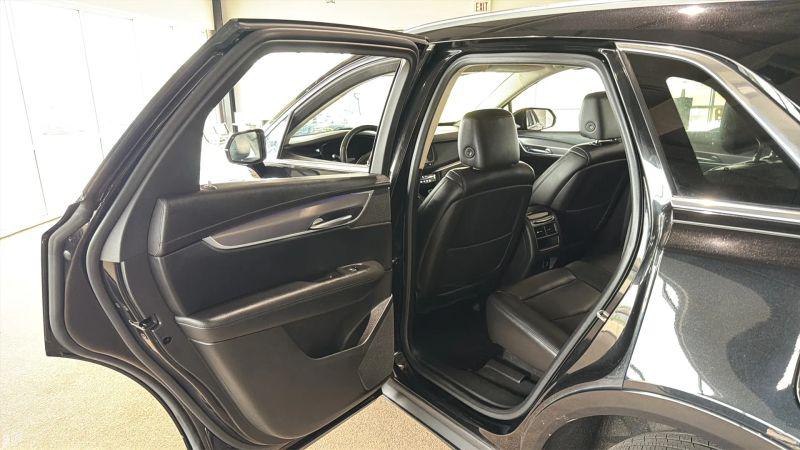 2018 Cadillac XT5 Premium Luxury
