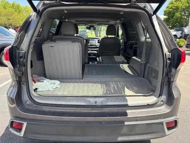 2017 Toyota Highlander Limited