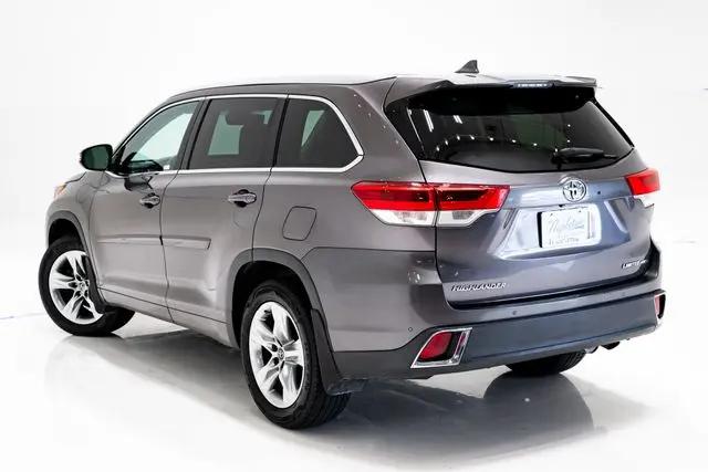 2017 Toyota Highlander Limited