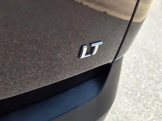 2023 Chevrolet Traverse FWD LT Cloth