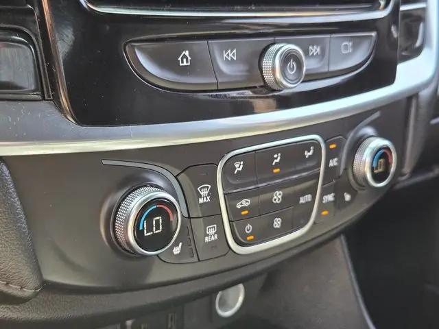 2023 Chevrolet Traverse FWD LT Cloth