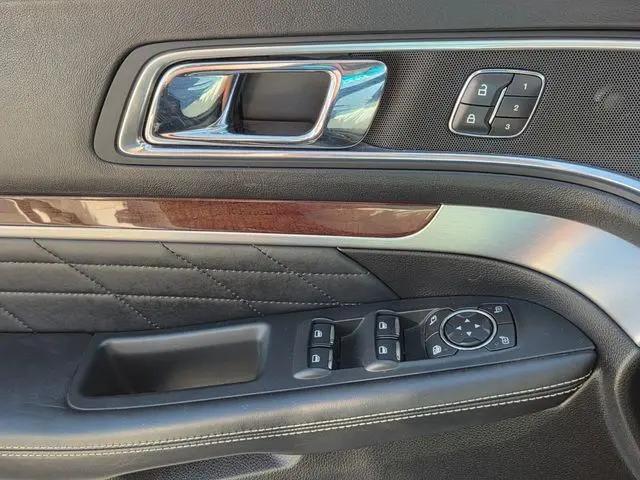 2018 Ford Explorer Platinum