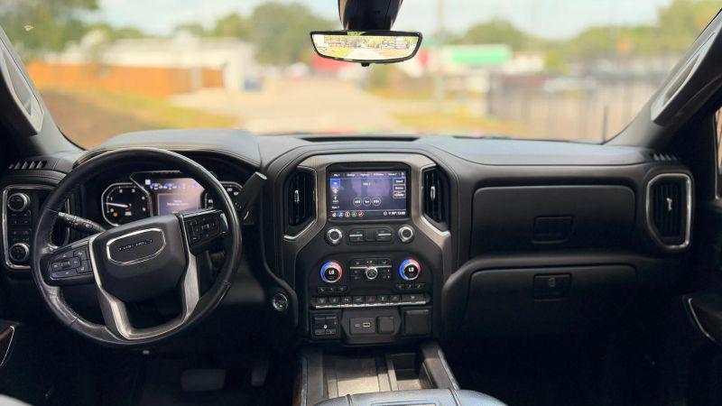 2020 GMC Sierra 3500HD 4WD Crew Cab Long Bed Denali