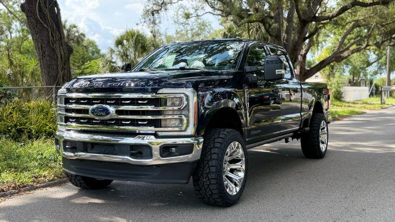 2023 Ford F-250 LARIAT