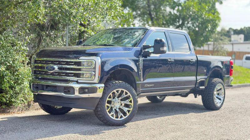 2023 Ford F-250 LARIAT