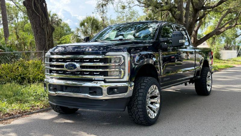 2023 Ford F-250 LARIAT