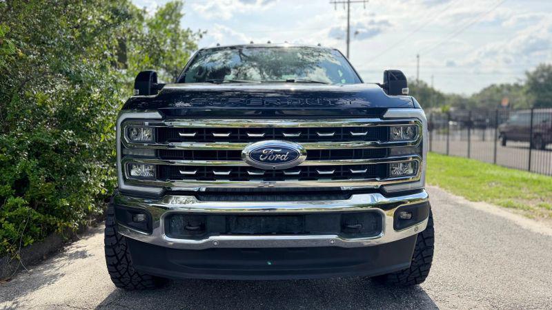2023 Ford F-250 LARIAT