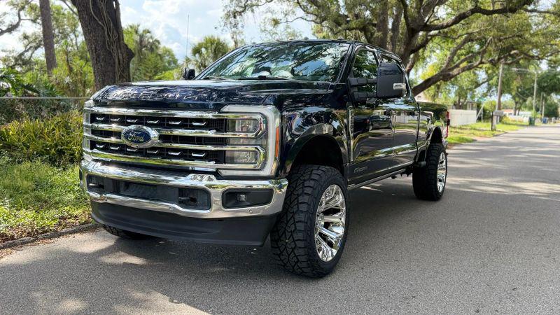 2023 Ford F-250 LARIAT