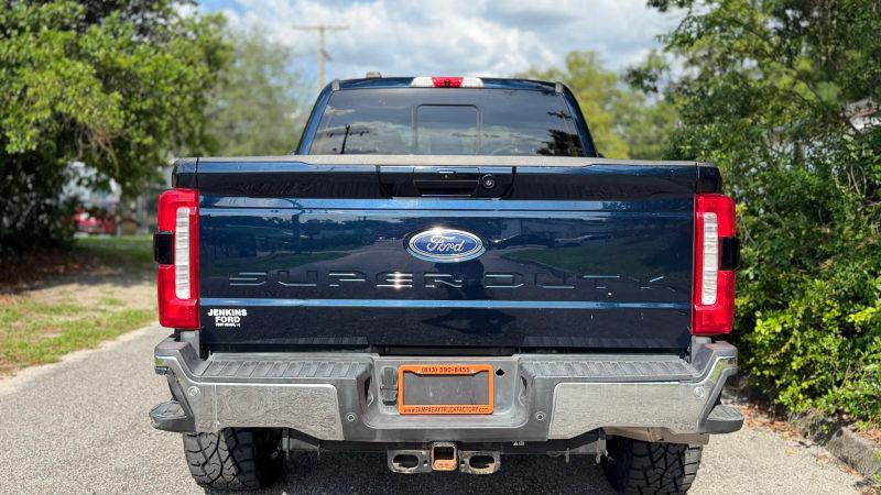 2023 Ford F-250 LARIAT