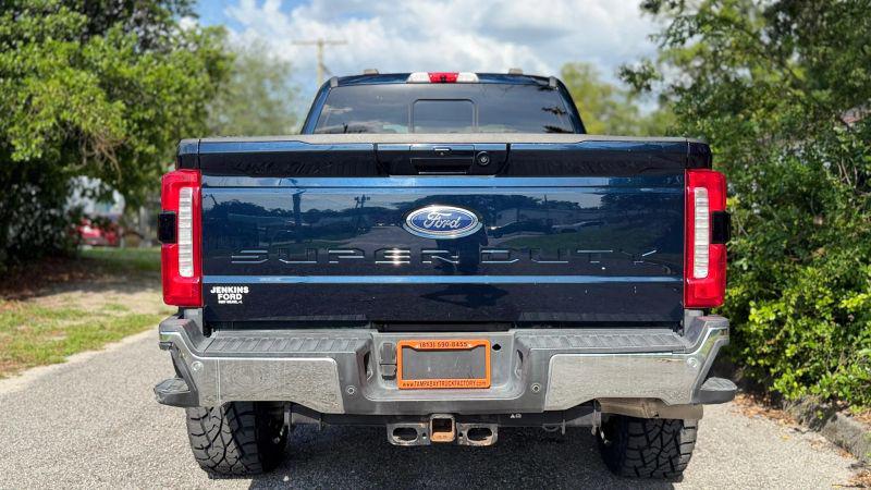 2023 Ford F-250 LARIAT