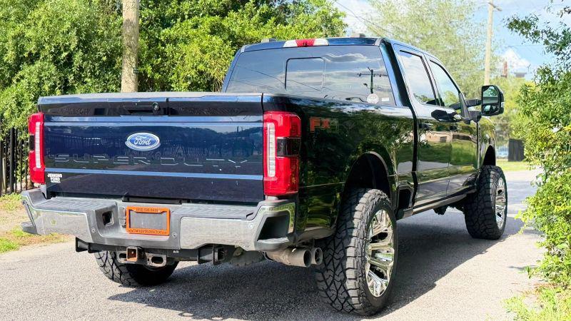 2023 Ford F-250 LARIAT