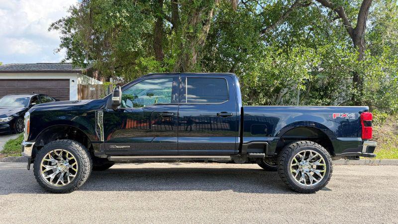 2023 Ford F-250 LARIAT