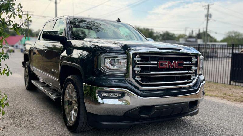 2017 GMC Sierra 1500 SLT