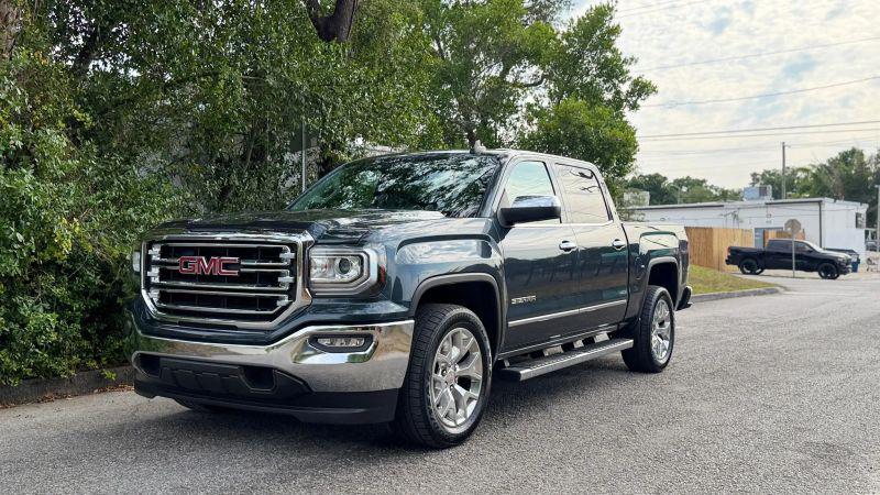 2017 GMC Sierra 1500 SLT