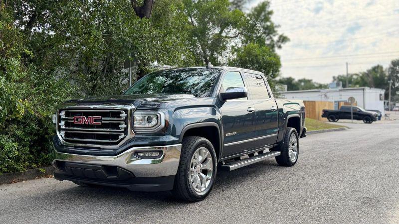 2017 GMC Sierra 1500 SLT