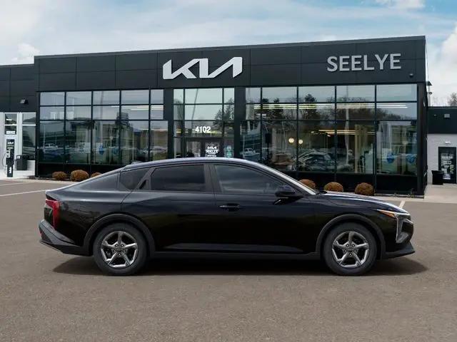 2026 Kia K4 LX