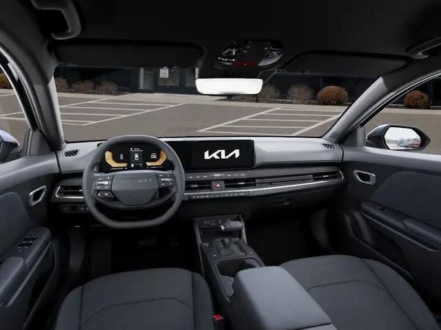 2026 Kia K4 LX