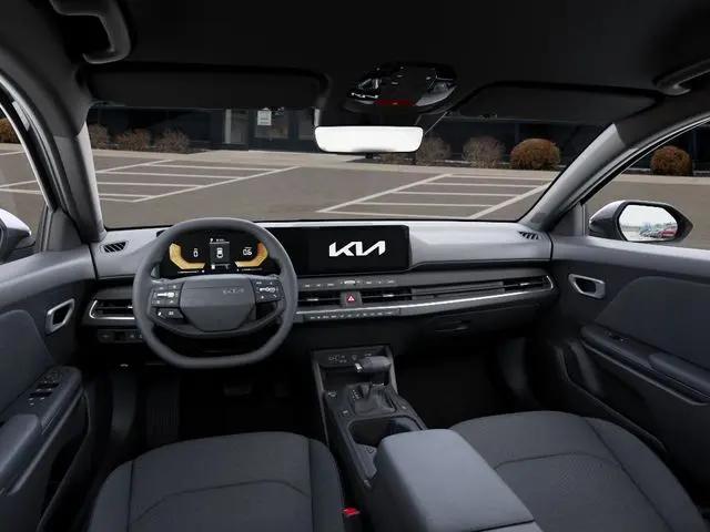2026 Kia K4 LX