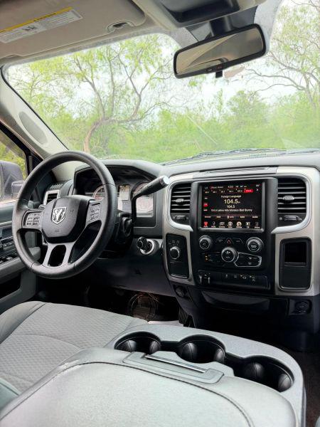 2017 Ram 2500 SLT Crew Cab 4x4 6'4" Box
